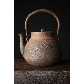 上田照房造 萬龍堂 茶筅形鉄瓶/湯沸　M285 