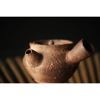 永楽善五郎 南蛮手急須　P293 