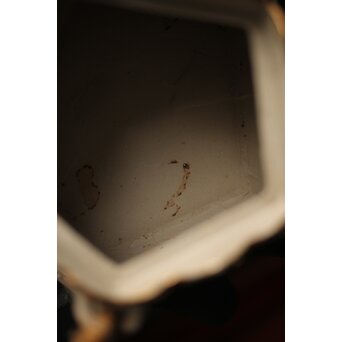 明治萬古 堀友直造 白泥花鶴細密色絵 五角形急須　P301 