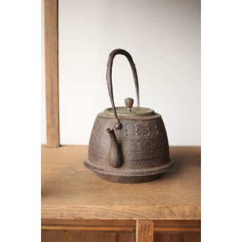 釜師系か 鐘形鉄瓶　M292 