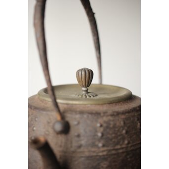釜師系か 鐘形鉄瓶　M292 