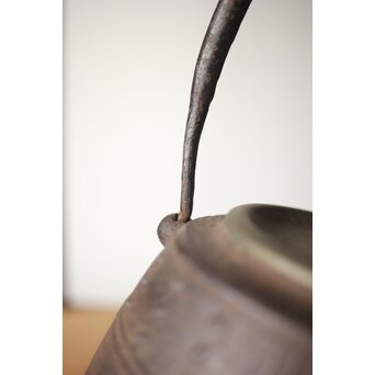 釜師系か 鐘形鉄瓶　M292 