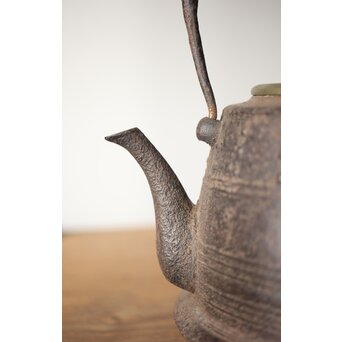 釜師系か 鐘形鉄瓶　M292 