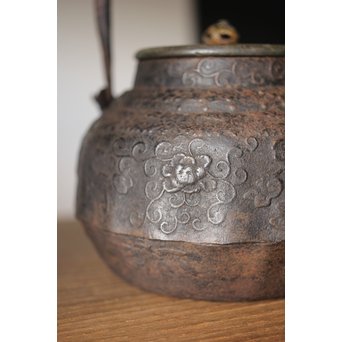 龍文堂 上田照房造 鳳凰図 小振鉄瓶　M293 