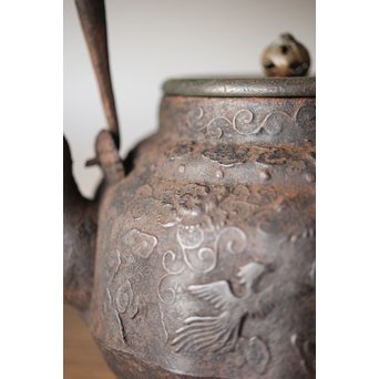 龍文堂 上田照房造 鳳凰図 小振鉄瓶　M293 