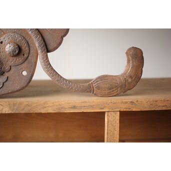 蔵戸の巾着金具　M294 