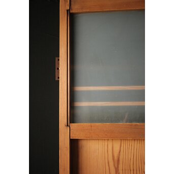 すりガラスの雪隠戸　GD0075 