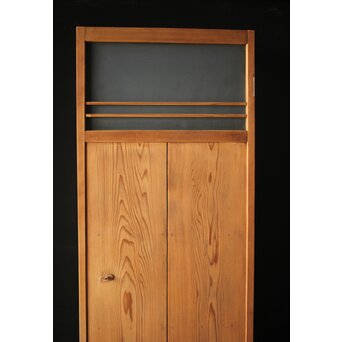 すりガラスの雪隠戸　GD0075 