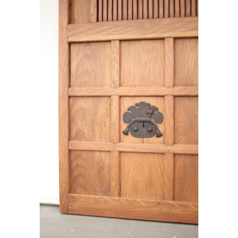 巾着金具の総欅格子蔵戸　W045Y 