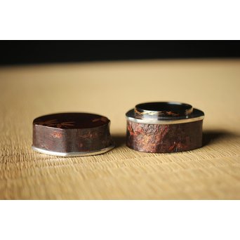 稲尾誠中斎 如意庵 梅古木香合 立花大亀書付 大徳寺 共布 共箱　Q284 