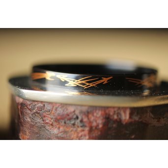 稲尾誠中斎 如意庵 梅古木香合 立花大亀書付 大徳寺 共布 共箱　Q284 