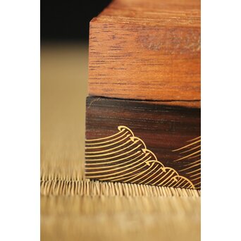 秀峰作 名取川 埋木香合　Q285 