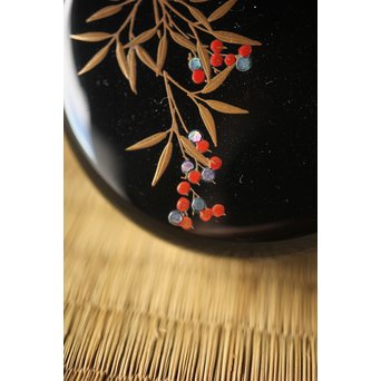 加賀蒔絵師 坂下雄峰 南天蒔絵 大棗 共箱　Q287 