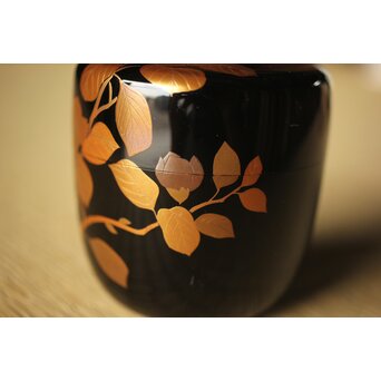 加賀蒔絵師 坂下雄峰 山茶花蒔絵 大棗 共箱　Q288 