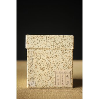 加賀蒔絵師 坂下雄峰 山茶花蒔絵 大棗 共箱　Q288 