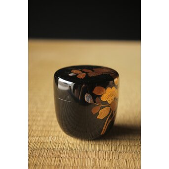加賀蒔絵師 坂下雄峰 山茶花蒔絵 大棗 共箱　Q288 