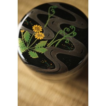 吉田一峰 鵬雲斎好 流水春草蒔絵 大棗 共箱　Q289 