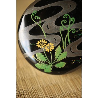 吉田一峰 鵬雲斎好 流水春草蒔絵 大棗 共箱　Q289 