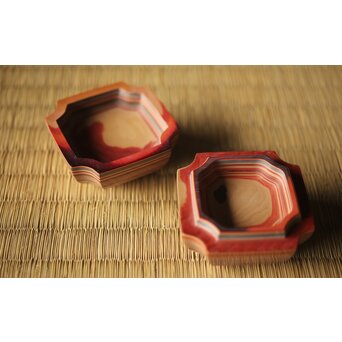 正春作 堆漆香合　Q291 