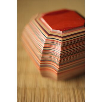 正春作 堆漆香合　Q291 