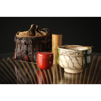 旅茶碗一式と竹籠　U267 