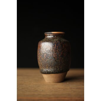 瀬戸天目釉肩衝茶入　P312 