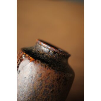 瀬戸天目釉肩衝茶入　P312 