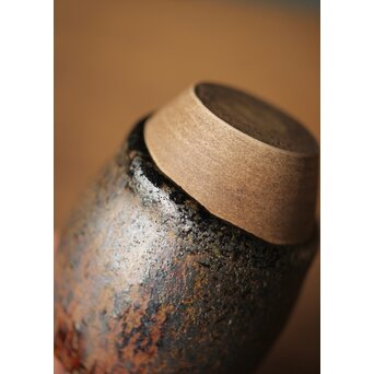 瀬戸天目釉肩衝茶入　P312 