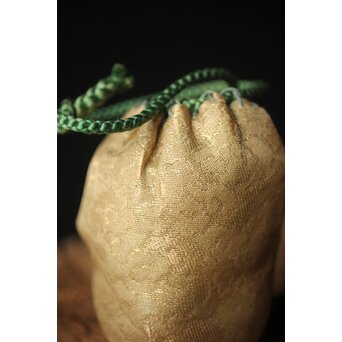 瀬戸天目釉肩衝茶入　P312 