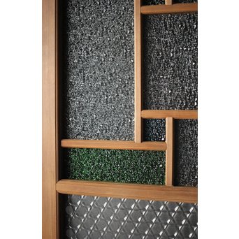 プレスと色ガラスの建具 2枚1組　GD0083Y 