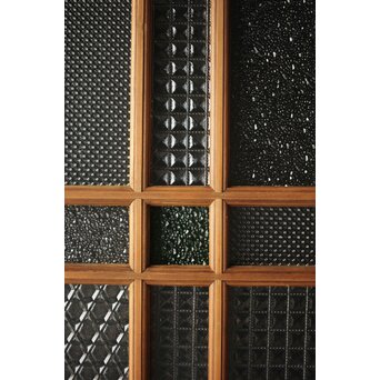 プレスと色ガラスの建具　GD0086Y 