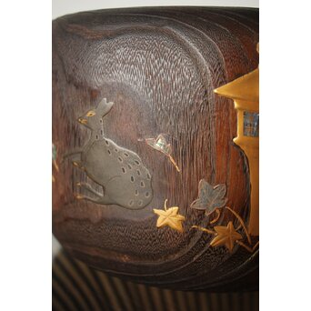 鹿と灯籠の蒔絵桐火鉢　Q292 