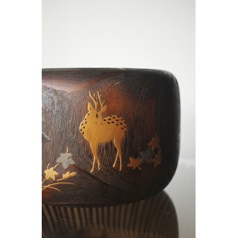 鹿と灯籠の蒔絵桐火鉢　Q292 
