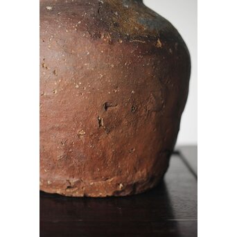 古信楽 石ハゼ種壺　P320 