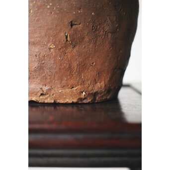 古信楽 石ハゼ種壺　P320 