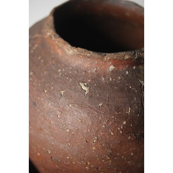 古信楽 石ハゼ種壺　P320 