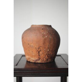 古信楽 石ハゼ種壺　P320 