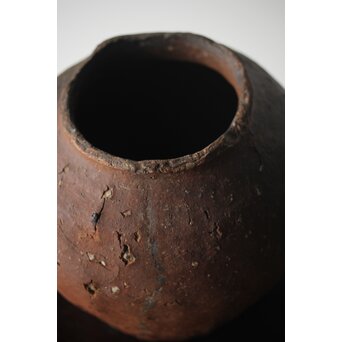 古信楽 石ハゼ種壺　P320 