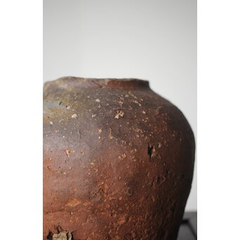 古信楽 石ハゼ種壺　P320 