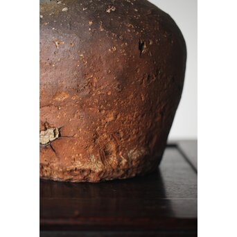 古信楽 石ハゼ種壺　P320 