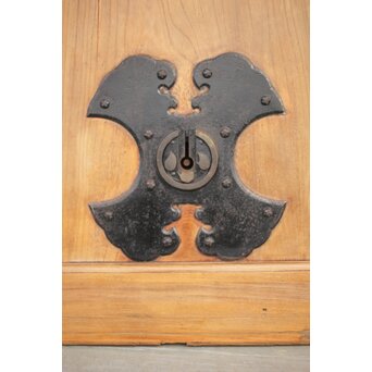 重量級 一枚板欅蔵戸　W053 