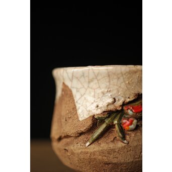 楽山焼 細密蟹彫湯呑　P323 