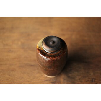 陽炎園 膳所焼茶入　P324 