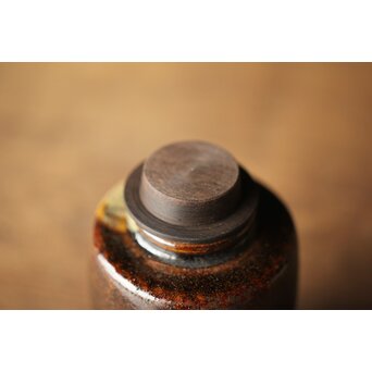 陽炎園 膳所焼茶入　P324 