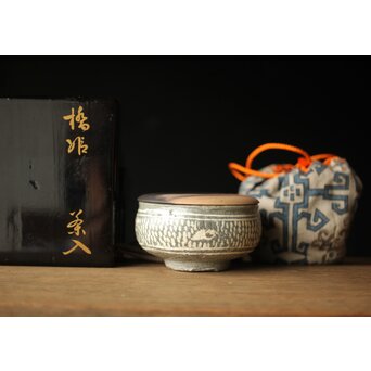 李朝初期 高麗陶器 三島手盃/茶入　P326