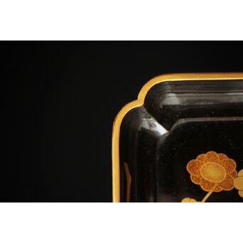 枝梅蒔絵 時代香盆　Q294 