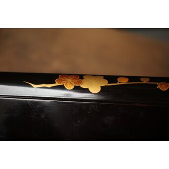 枝梅蒔絵 時代香盆　Q294 