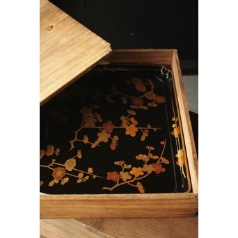 枝梅蒔絵 時代香盆　Q294 