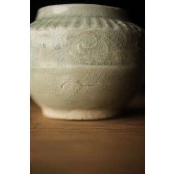 黒田陶々庵識 影青 小壺 草花文茶入　P329 