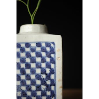 染付市松 青花小花瓶 茶入　P330 